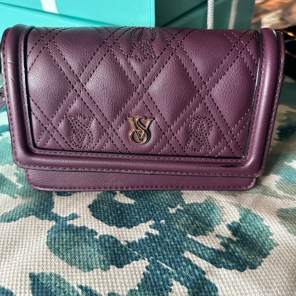 Victoria’s Secret wristlet wallet